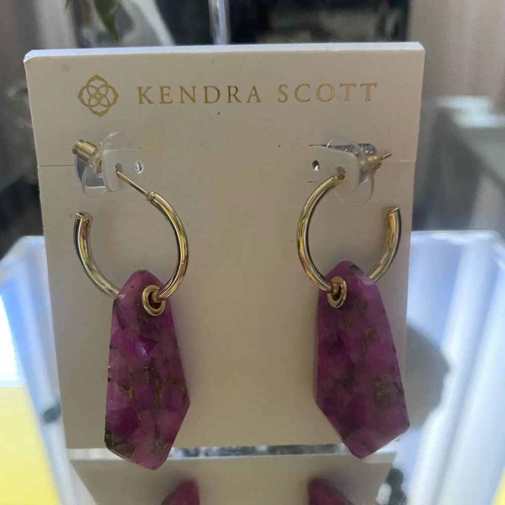 💞Kendra Scott Earrings💞 - Picture 2 of 3